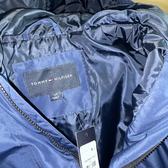 Tommy Hilfiger windbreaker - Picture 4 of 5